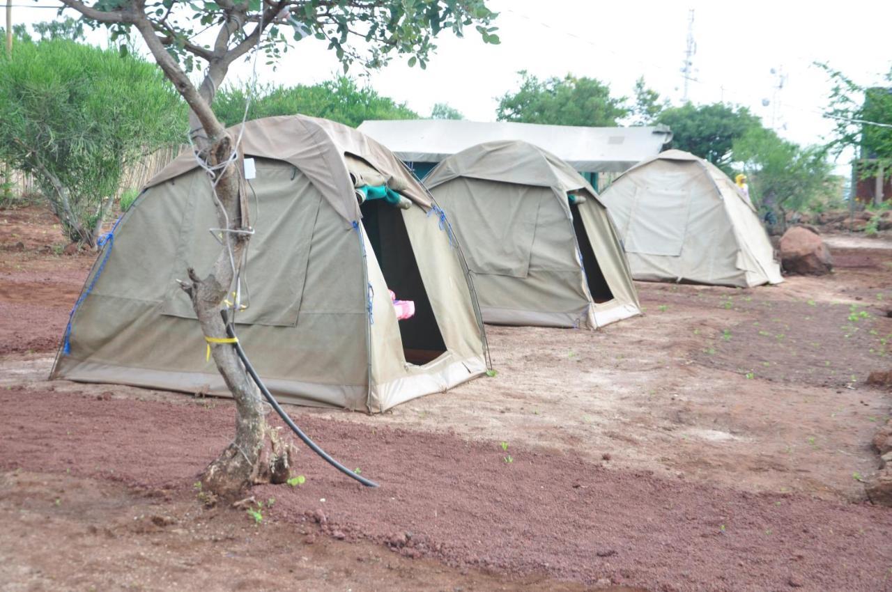 Kizumba Camp Site Hotell Manyara Exteriör bild